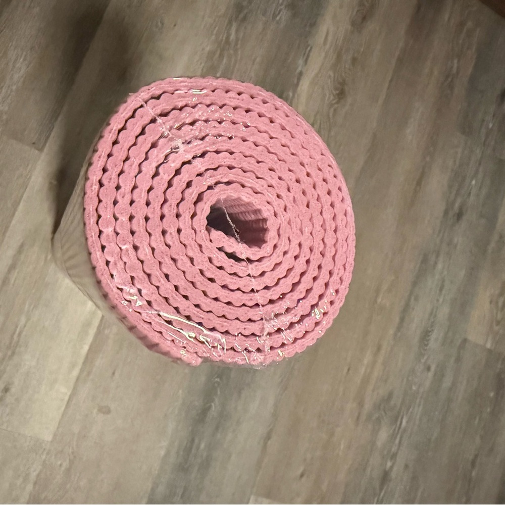 Pink Yoga Mat - Picture 4 of 4